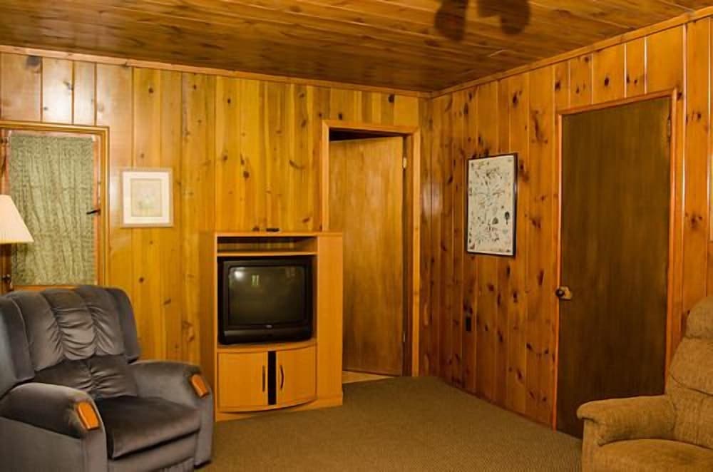 Woodland Beach Resort - photo 111