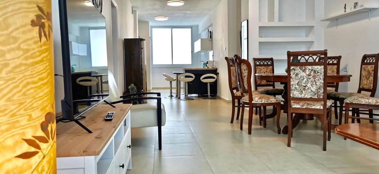 Large apartment with sea view — Bat Yam — photo 4
