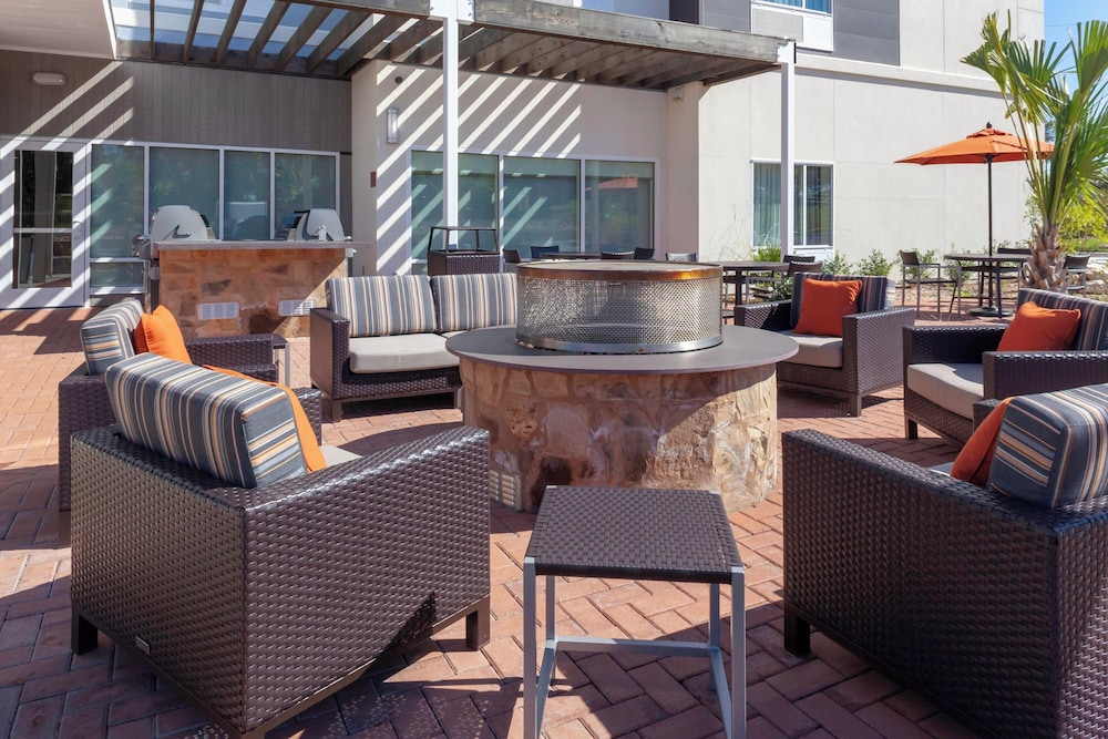 TownePlace Suites by Marriott San Antonio Westover Hills - photo 16