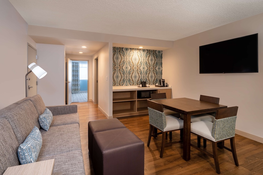 Hilton Garden Inn Jacksonville Ponte Vedra Sawgrass - photo 30