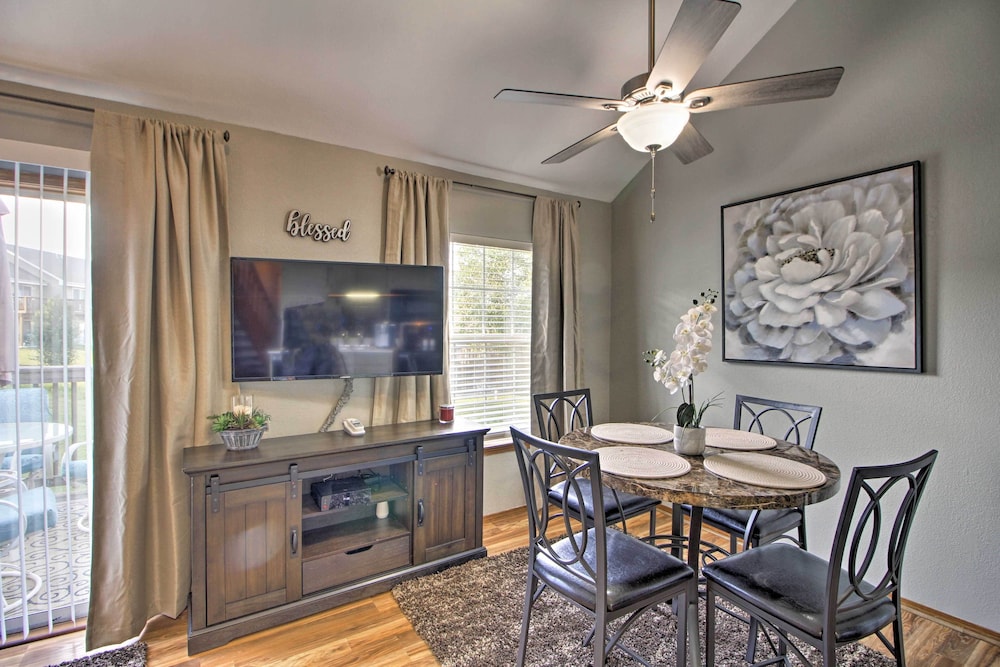 Branson Resort Condo w Lake Taneycomo Access - photo 9