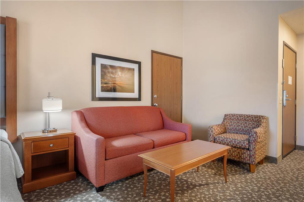 Best Western Plus Oak Harbor Hotel & Conference Center - photo 15