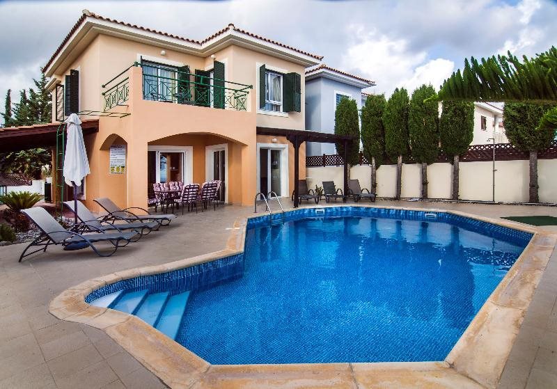 Villa Thea