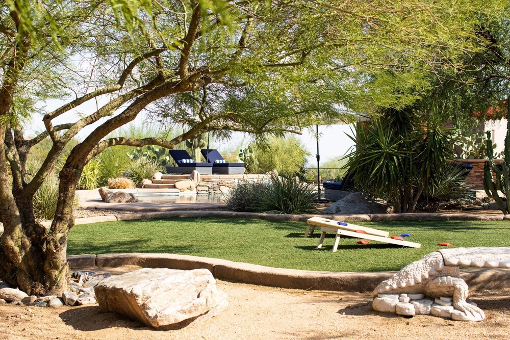 Westland by Avantstay Desert Oasis w Mountain View Pool & Basketball Court Scottsdale - photo 30