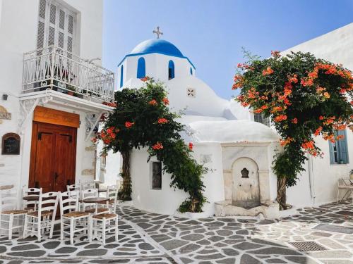 Charming Athens Villa 1 Bedroom Villa Kyoraku Panoramic Acropolis View — 4-Star Luxury Hotel in Athens, Greece
