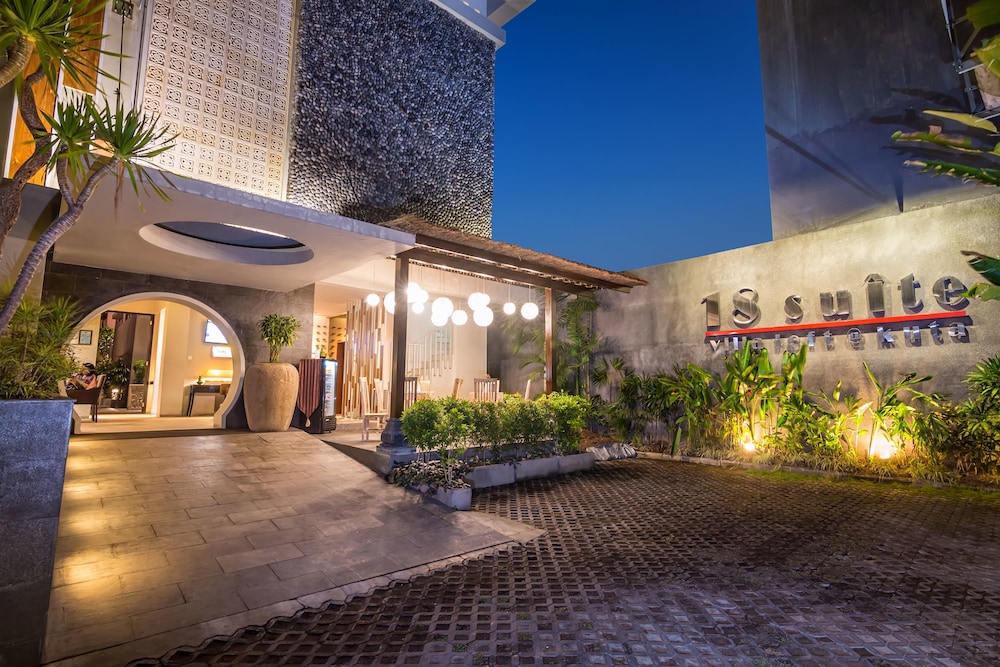 18 Suite Villa Loft Kuta — 4-Star Luxury Hotel in Kuta, Indonesia