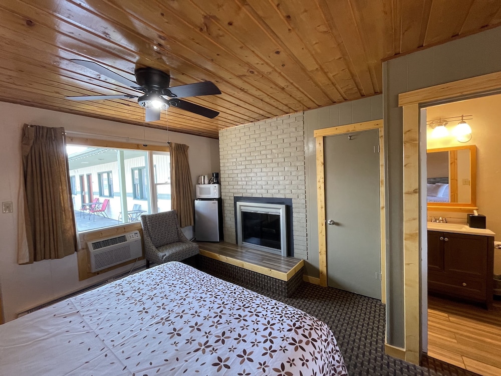 Estes Mountain Inn - photo 44