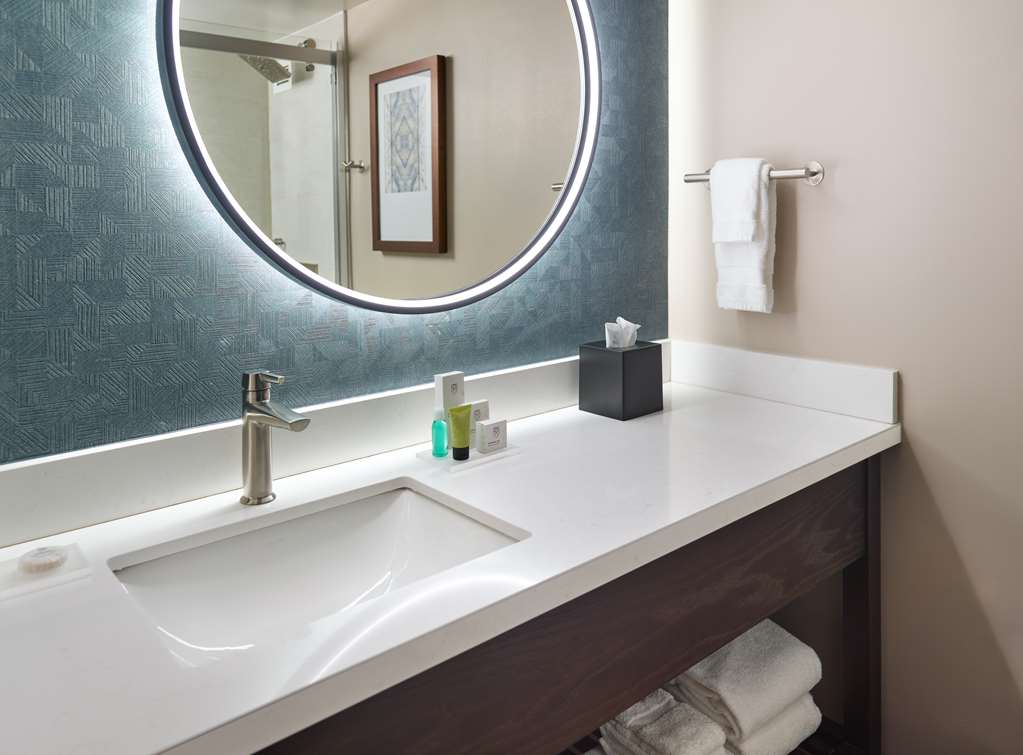 Emory Conference Center Hotel - photo 12