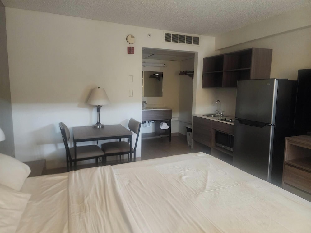 Extended Stay America Select Suites Sterling - photo 7