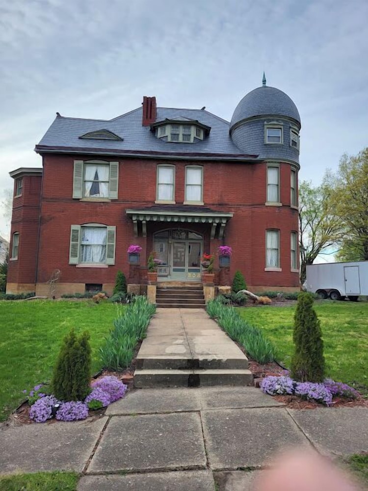 Johnstone Mansion - last minute hotel in Keokuk