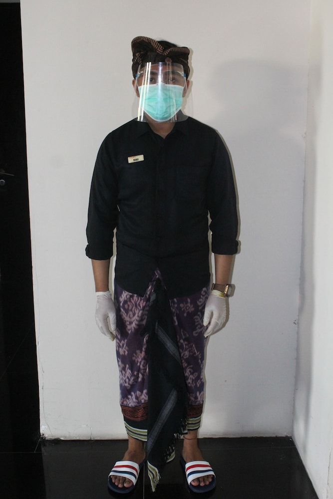 100 Sunset Hotel — Kuta — photo 5