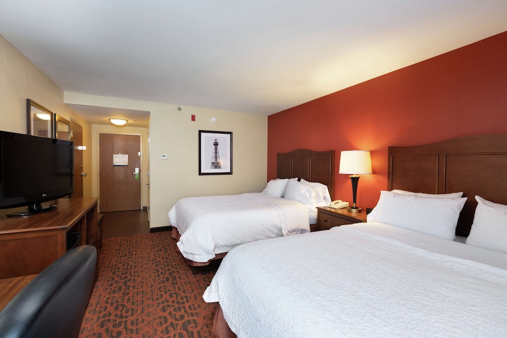 Hampton Inn Houma - photo 11