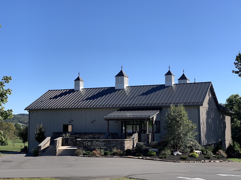 Frosty Valley Resort - photo 18