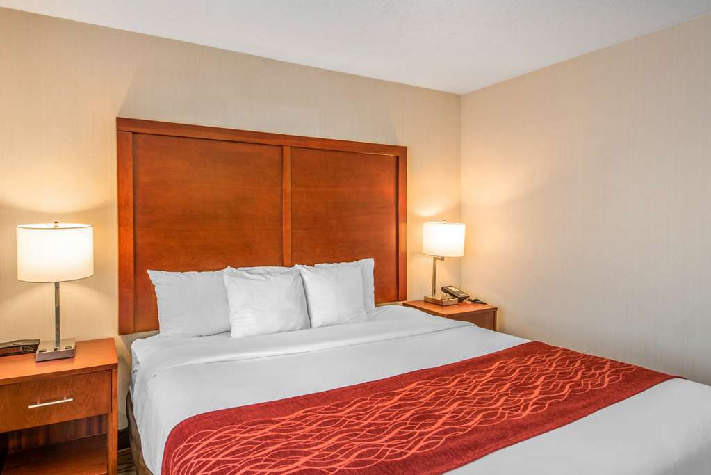 Comfort Inn Mount Shasta Area - photo 23