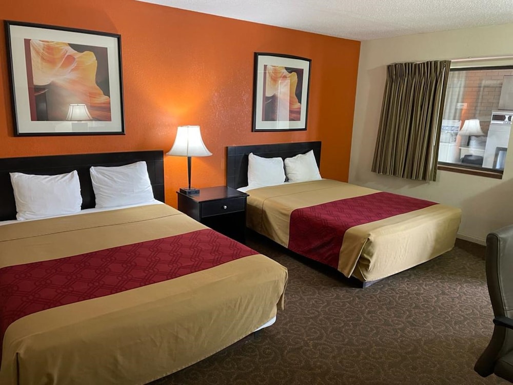Knights Inn By Capital O Emporia I 35 - photo 39