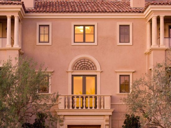 The Villas at Pelican Hill Resort - photo 7