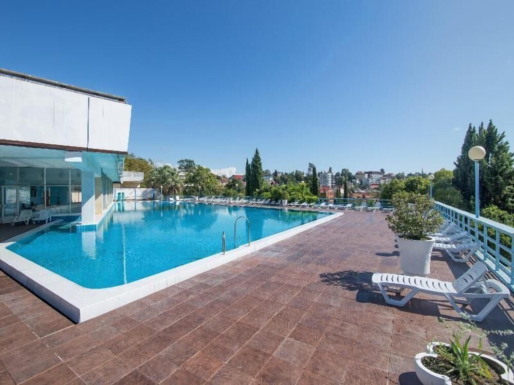 Neva - carbon neutral hotel in Sochi