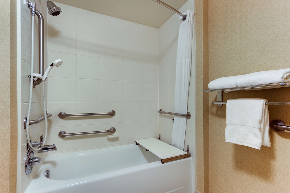 Hilton Garden Inn Indianapolis Airport - photo 32