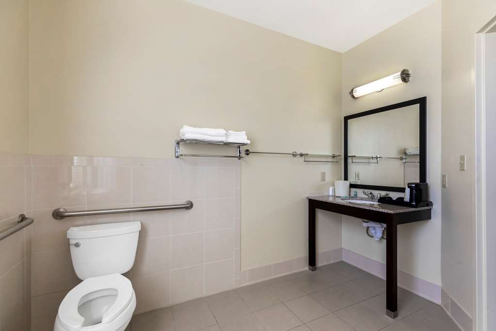 Best Western Pioneer - photo 23