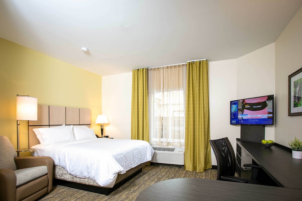 Candlewood Suites Jacksonville Mayport by IHG - photo 11