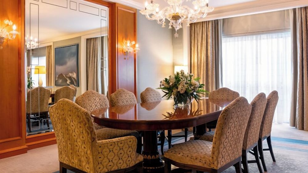 The Grand America Hotel - photo 10