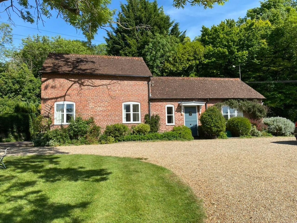 Stable Cottage Peaceful Stunning Retreat Near Bath 17656087 — Pewsey