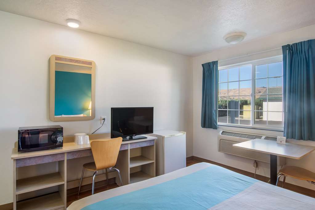 Motel 6 The Dalles OR - photo 21