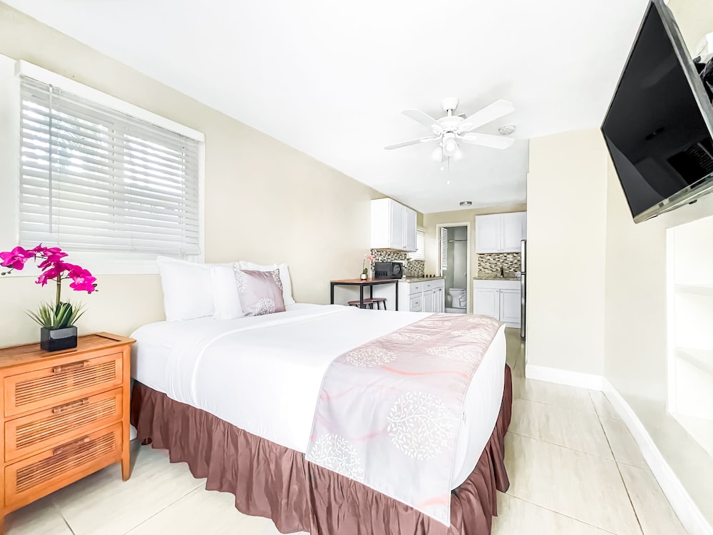 Hollywood Beach Hotels - photo 22