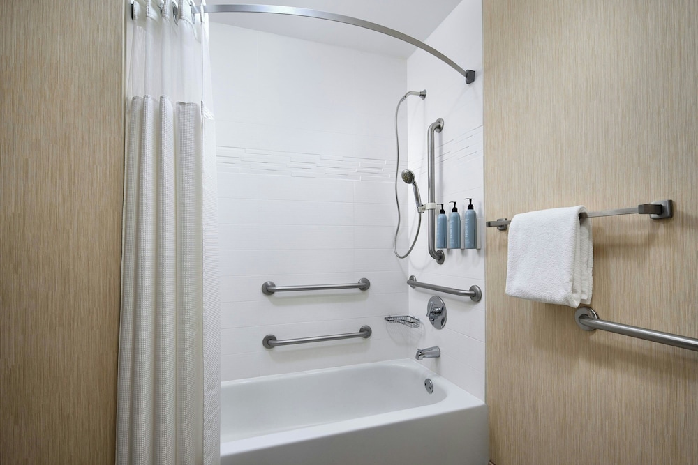 Residence Inn by Marriott Charlotte Uptown - photo 29