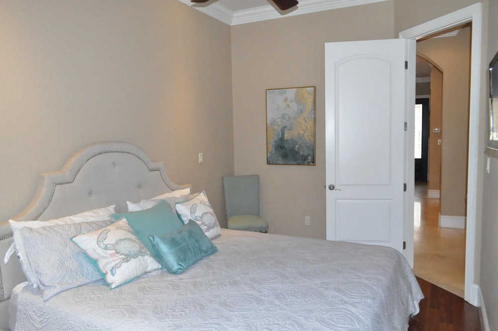 Palazzo by the Sea DBTS 36 Varazze Cay 3BR 3.5BA - photo 9