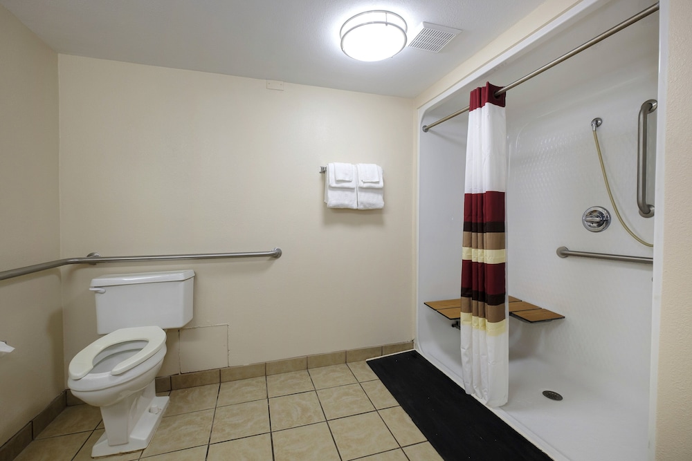 Red Roof Inn Gadsden - photo 27