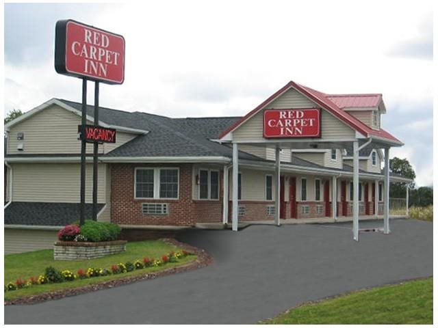 Red Carpet Inn Wind Gap - carbon neutral hotel in Wind Gap