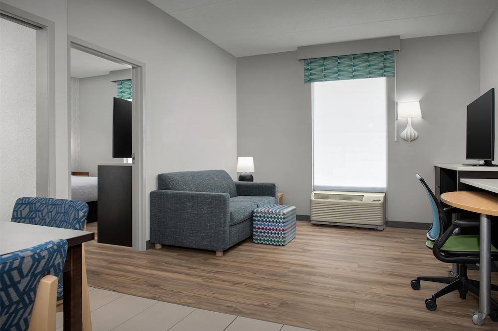 Home2 Suites by Hilton Nashville Airport - photo 25