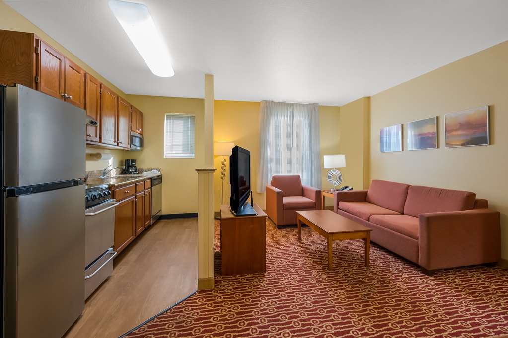 Sonesta Simply Suites Detroit Novi - photo 30