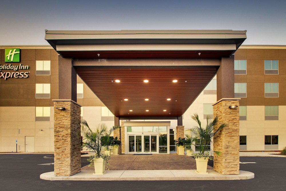 Holiday Inn Express Lexington East Winchester by IHG - photo 30