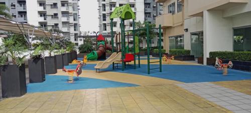 Kristal Place — Manila — photo 2
