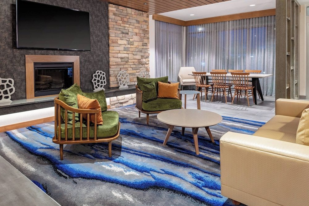 Fairfield Inn & Suites by Marriott Queensbury Glens Falls Lake George Area - photo 2