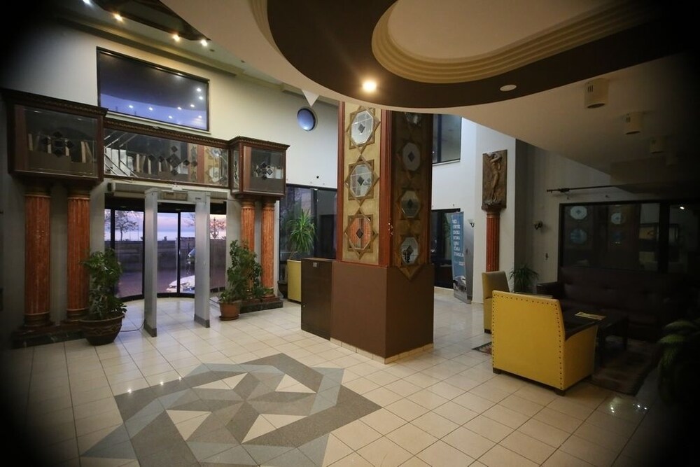 Peronti Hotel — Hopa — photo 3