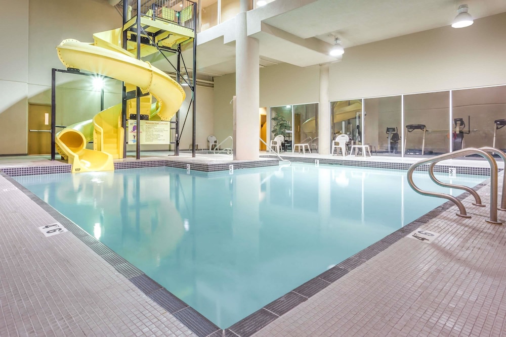 Hotel image of Super 8 by Wyndham Abbotsford BC