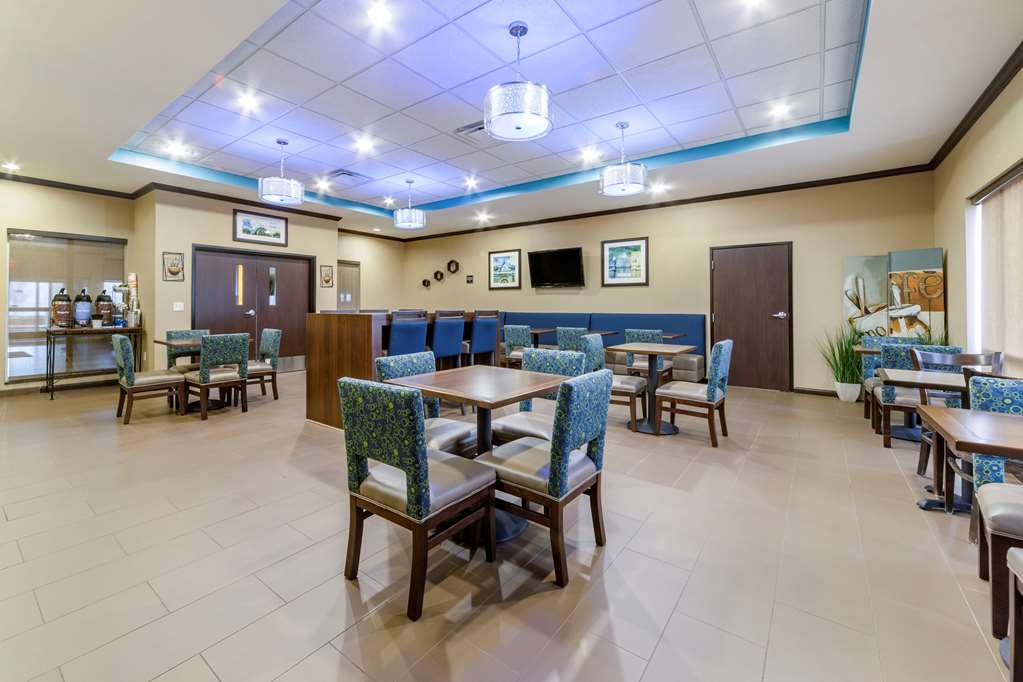 Comfort Inn & Suites Oklahoma City West I 40 - photo 26