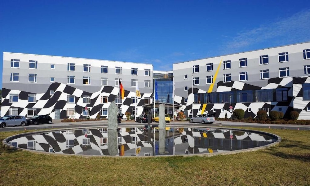 Hotel Motorsport Arena — 4-Star Luxury Hotel in Oschersleben, Germany