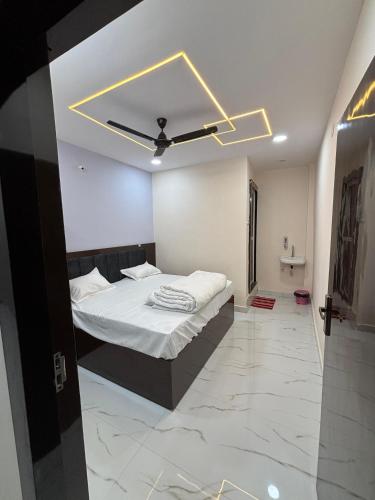 Hotel citylight - last minute hotel in Bhopal