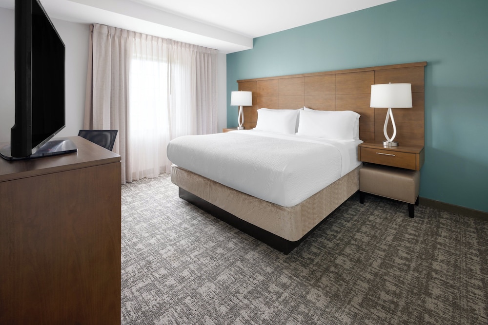 Staybridge Suites Harrisburg by IHG - photo 8