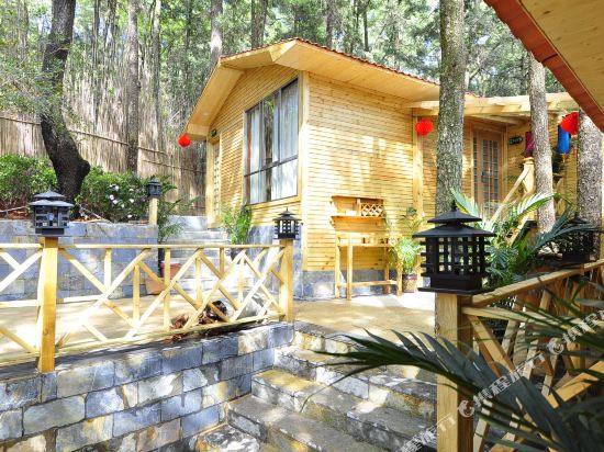 Yuntao Hotel in Lianran, People's Republic of China