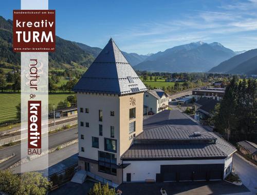 Loft im Turm — 4-Star Luxury Hotel in Maishofen, Austria