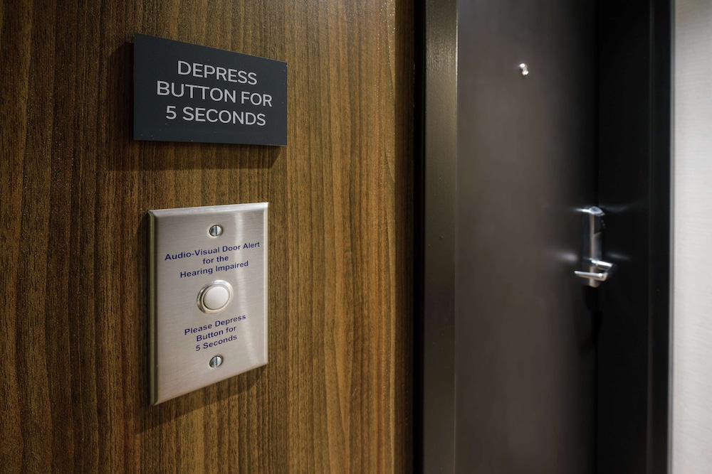 Hilton Garden Inn Sunnyvale - photo 12
