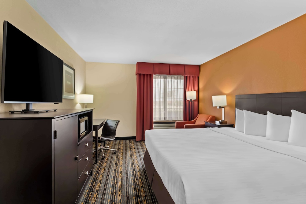 Best Western Kenosha Inn - photo 14