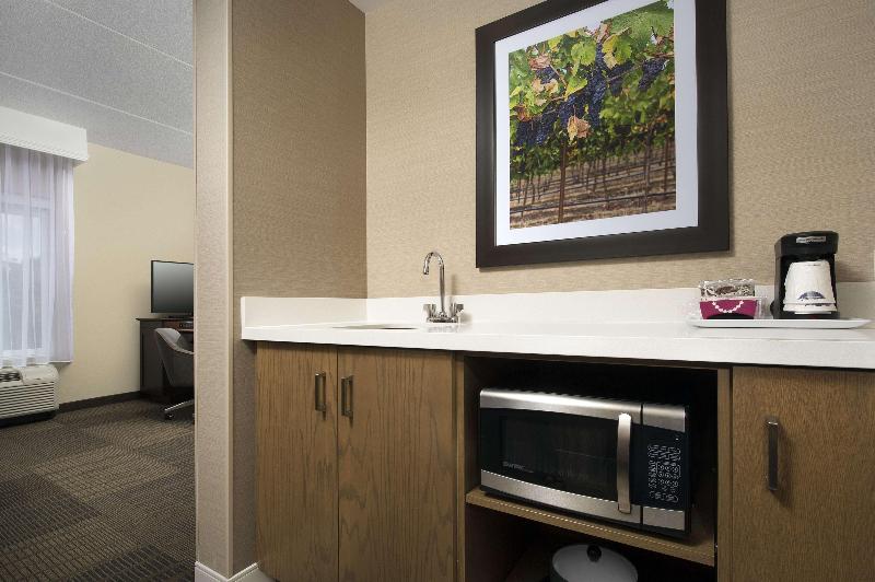 Hampton Inn & Suites Falls Church - photo 62