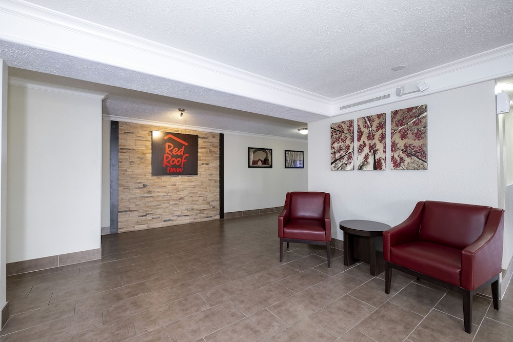 Red Roof Inn Houston North FM 1960 & I 45 - photo 3