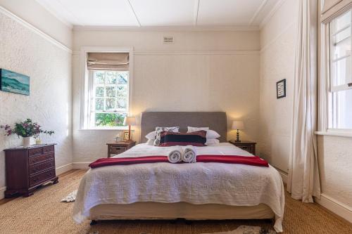 Zonnendal Family Home in charming Kalk Bay